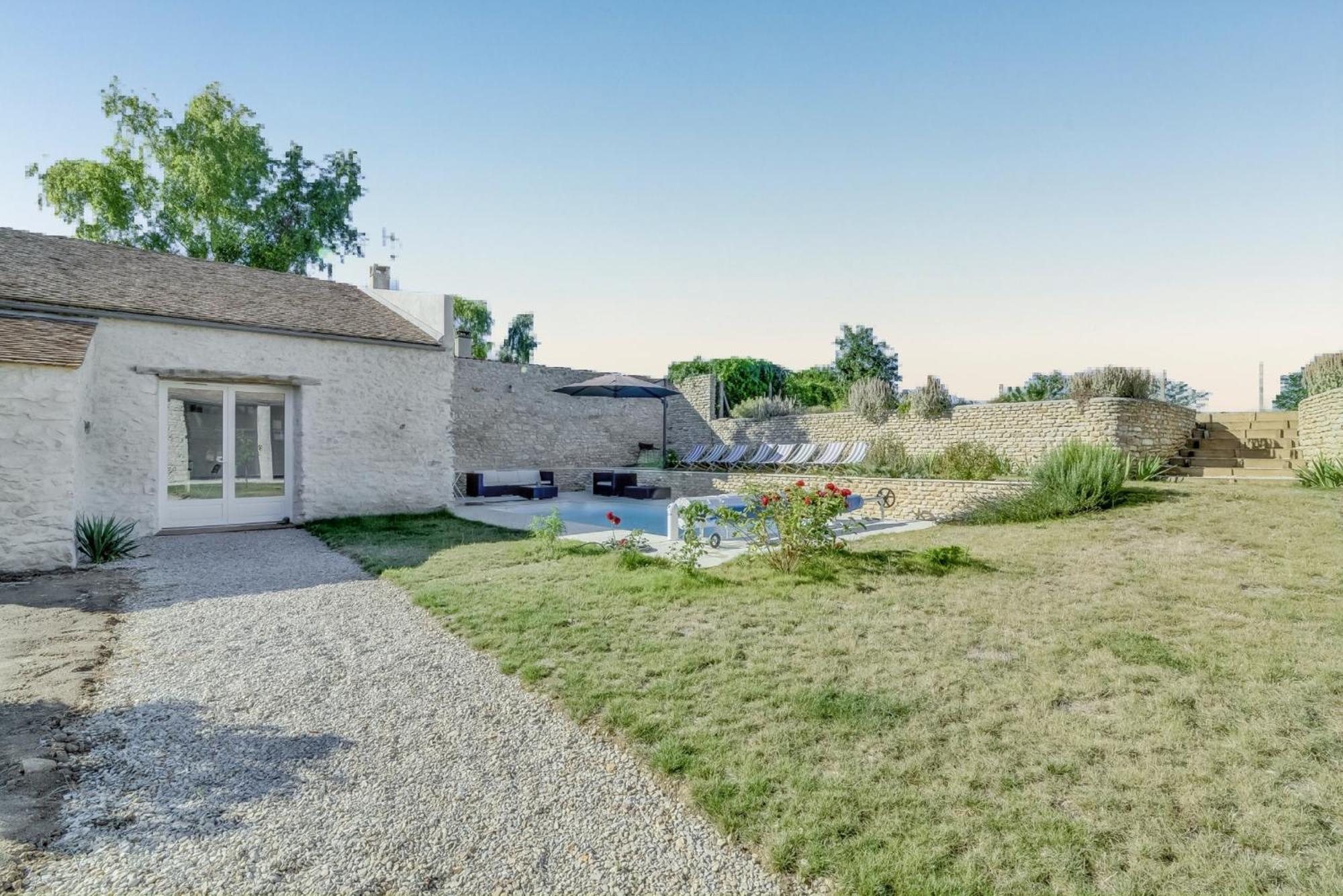 Incroyable Villa A Amponville Avec Piscine Privee. Exterior photo